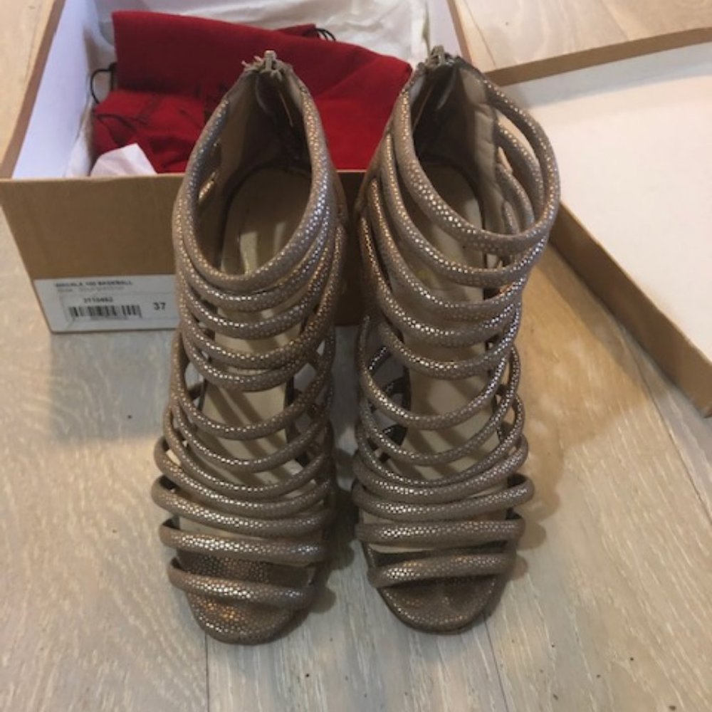 Christian Louboutin macala strappy sandals, 37